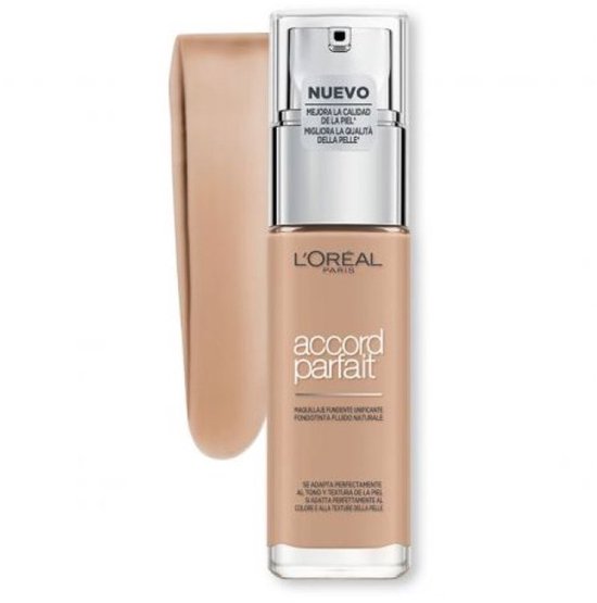 L'Oréal Paris foundation - Accord Parfait - hyaluronzuur SPF 16 - 30 ml - 4N