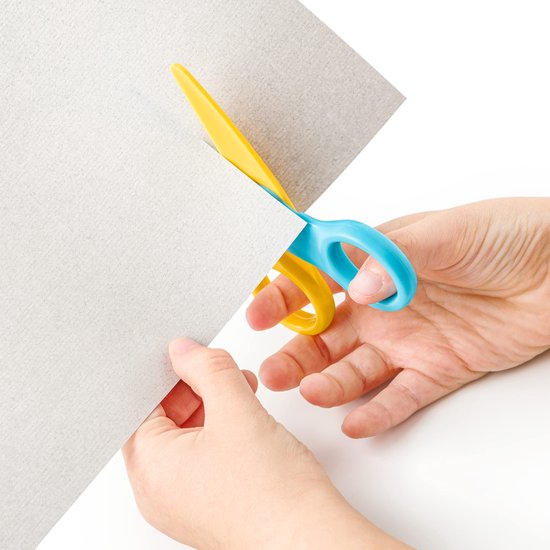 Staedtler kinderschaar - veilig plastic - lichtgewicht rechtshandig - 10 cm