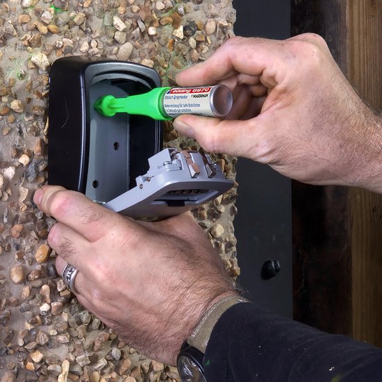 Edding 8870 deep hole spray marker - krijtspuit voor diepe gaten - Neongroen