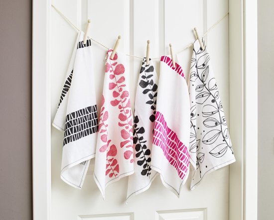 Edding 4500 Textile Marker Set of 5 - Round Nib 2-3 mm - Machine Washable 60°C