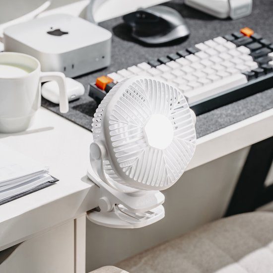 Adler AD 7335 ventilator - draagbaar met klem en LED-verlichting - 3 snelheden - oplaadbaar via USB - 6 watt - Wit