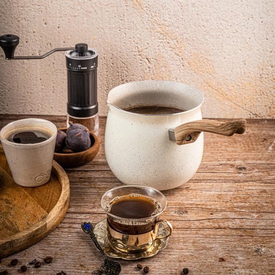 Kinghoff KH-1982 Turkse koffiepot cezve - 1,8 liter - voor inductie gas en elektrisch - anti-aanbaklaag in marmerlook - houten handvat