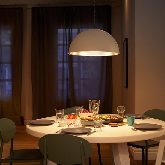 Philips LED lamp - kogellamp E27 warmwit 2700K 60W - helder glas