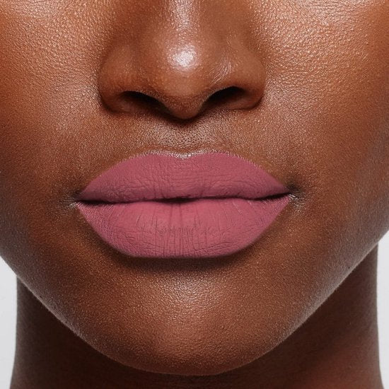 L'Oréal Paris Color Riche Intense Volume Matte lipstick - 482 Le Mauve Indomptable - with hyaluronic acid and argan oil - 1.8 g