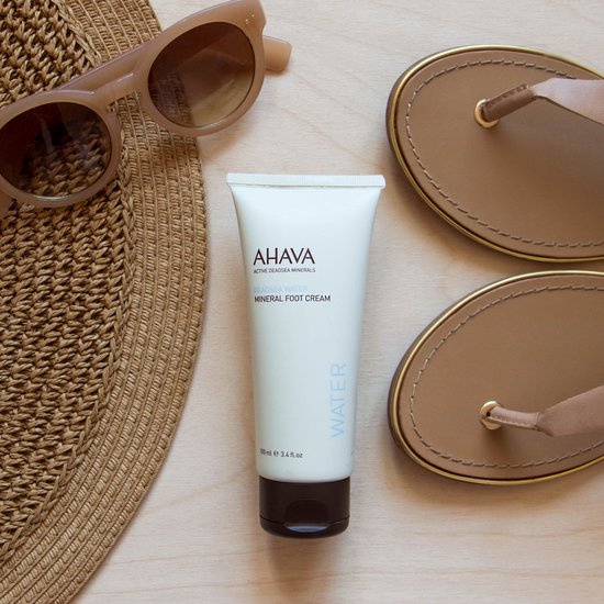 AHAVA mineraal voetcrème - hydraterend & voedend voor droge voeten - vegan - 100 ml