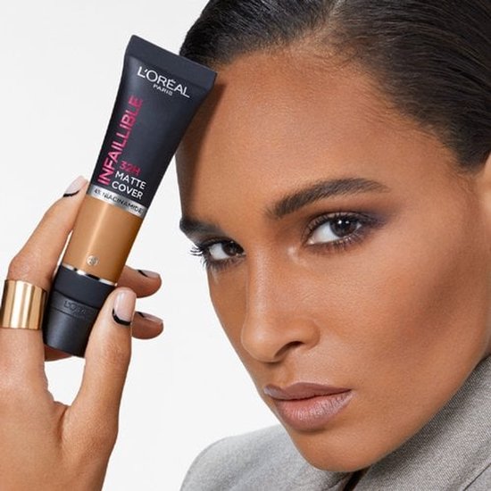 L'Oréal Infallible 24H Matte Cover foundation - 300 Amber