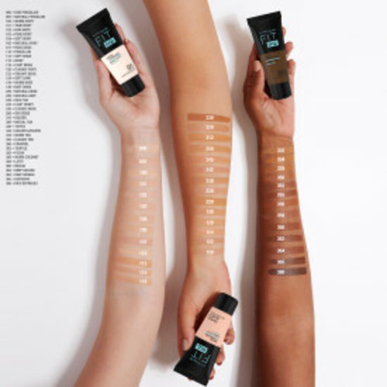 Maybelline New York Fit Me Matte + Poreless foundation - 365 Espresso - medium dekkend met matte finish - normale tot vette huid - 30 ml