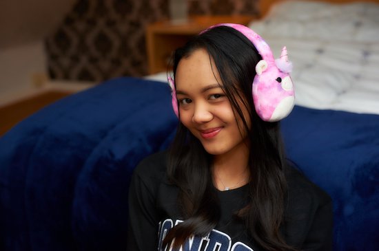 Squishmallows Wireless Kids Headphones - Lola Plush Microphone