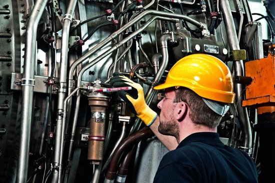 Edding 751 paint marker - permanent round nib - White