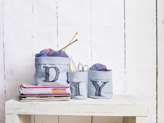 Edding 4500 Textile marker set of 4 - round nib 2-3 mm washing machine resistant - Black Red Blue Green