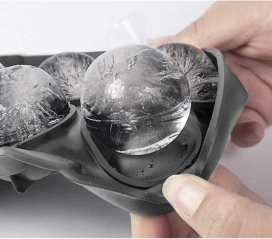 Ruhhy silicone ice molds - XXL cubes and ice spheres