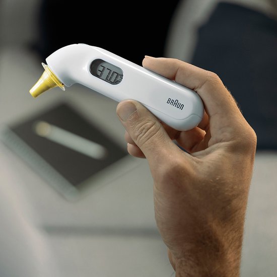 Braun IRT 3030 ear thermometer