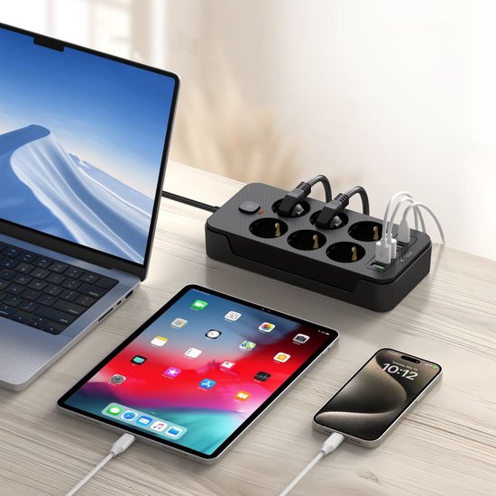 Tech-Protect stekkerdoos - 6 stopcontacten 3 USB-C 3 USB-A schakelaar - Zwart