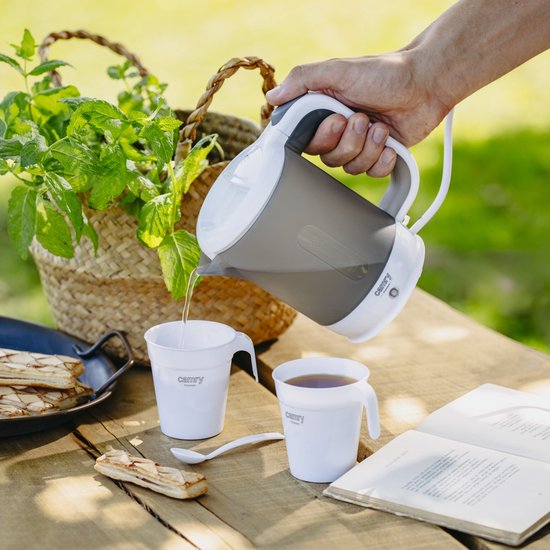 Camry reiswaterkoker - draagbaar 500 ml - 900 watt - droogkookbeveiliging - inclusief 2 kopjes en lepel