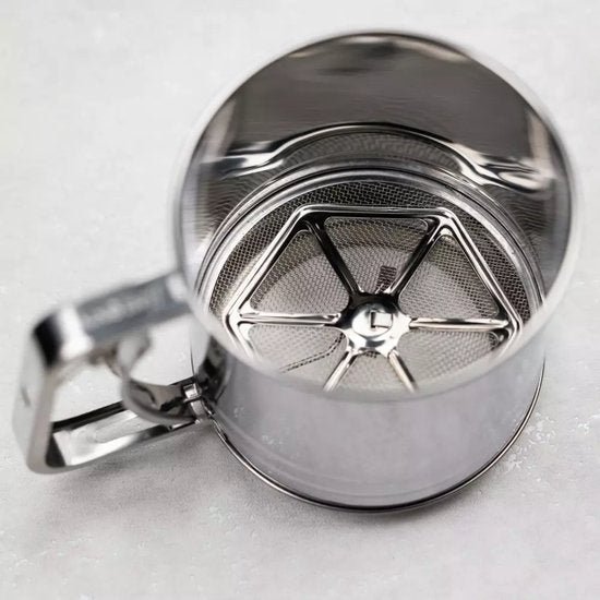 Kinghoff bloemzeef - handmatig ø10 cm 350 g - RVS
