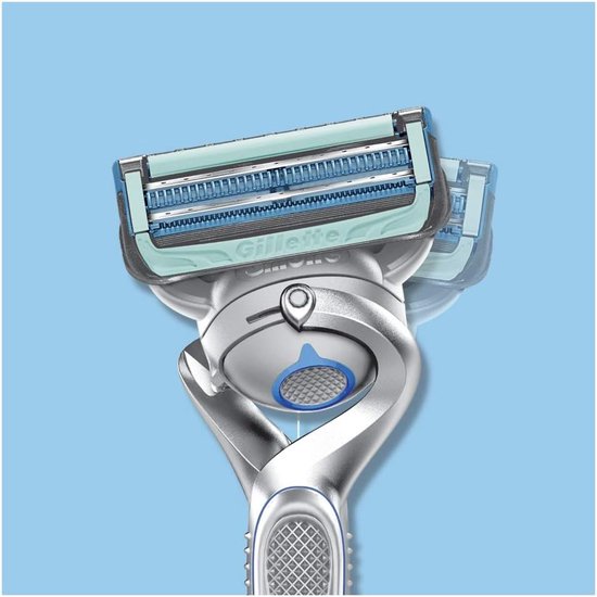 Gillette Skinguard Sensitive Razor - with aloe vera - 1 refill blade